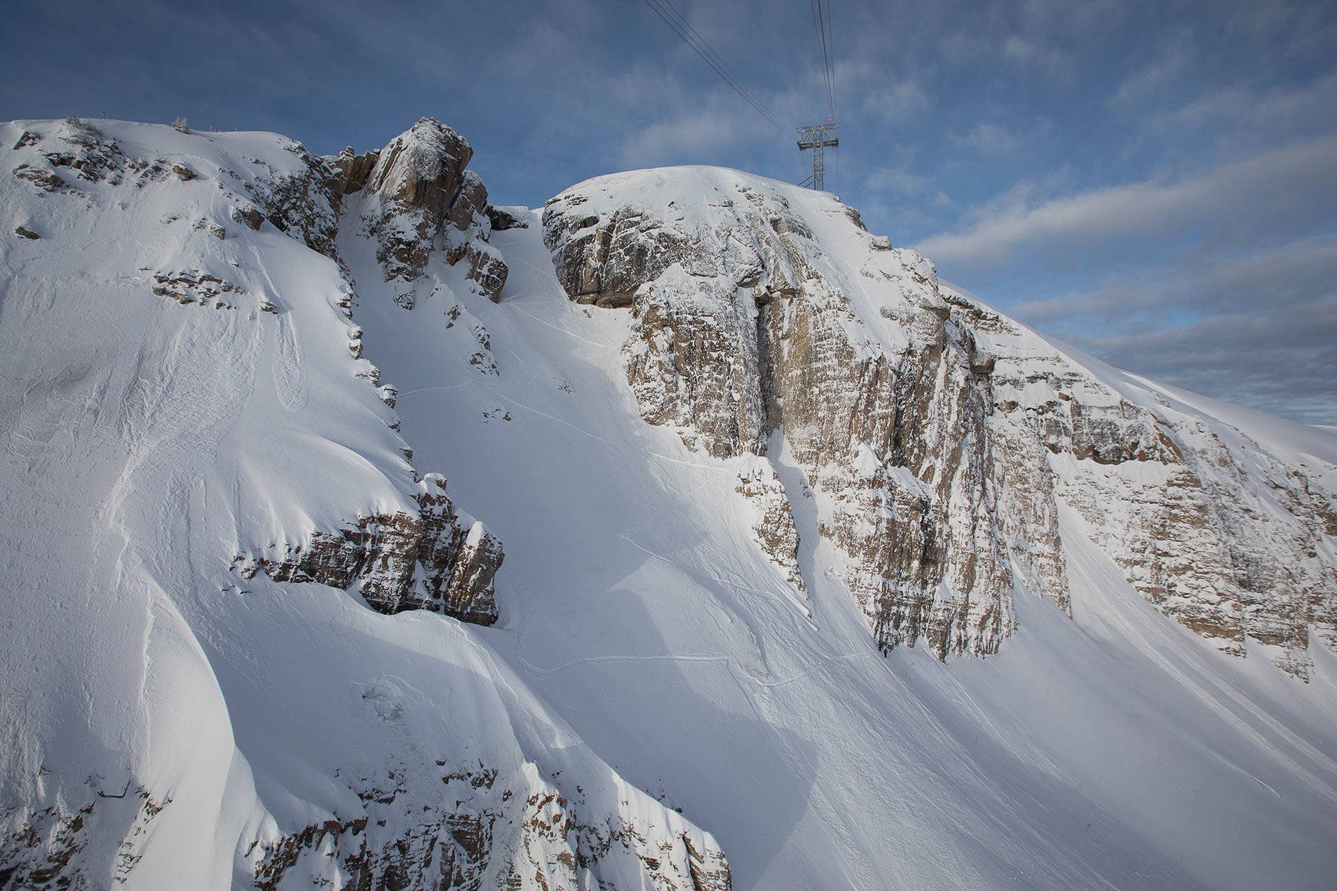 Corbet's Couloir Gets The Full Spicy Send
