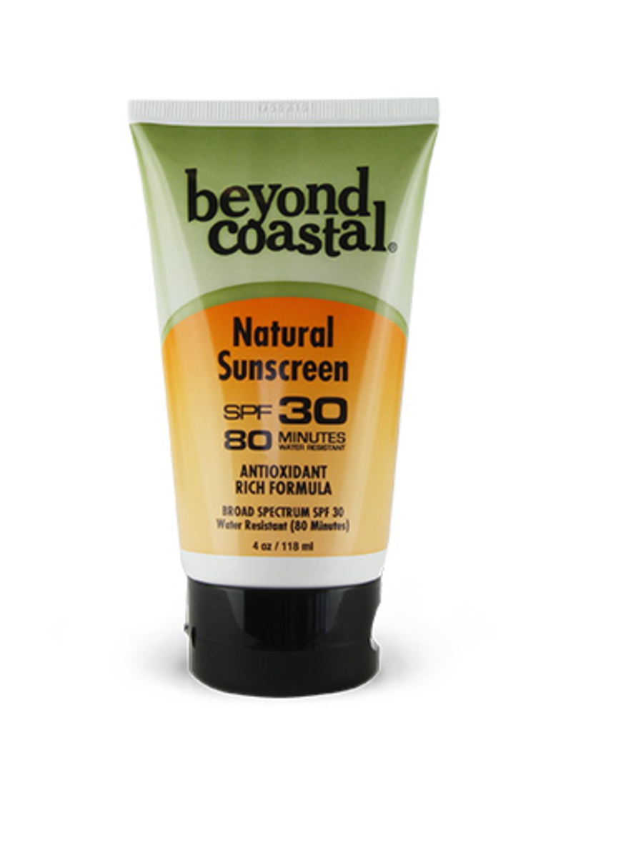 These Are the Best and Safest Sunsceens, According to the EWG POWDER