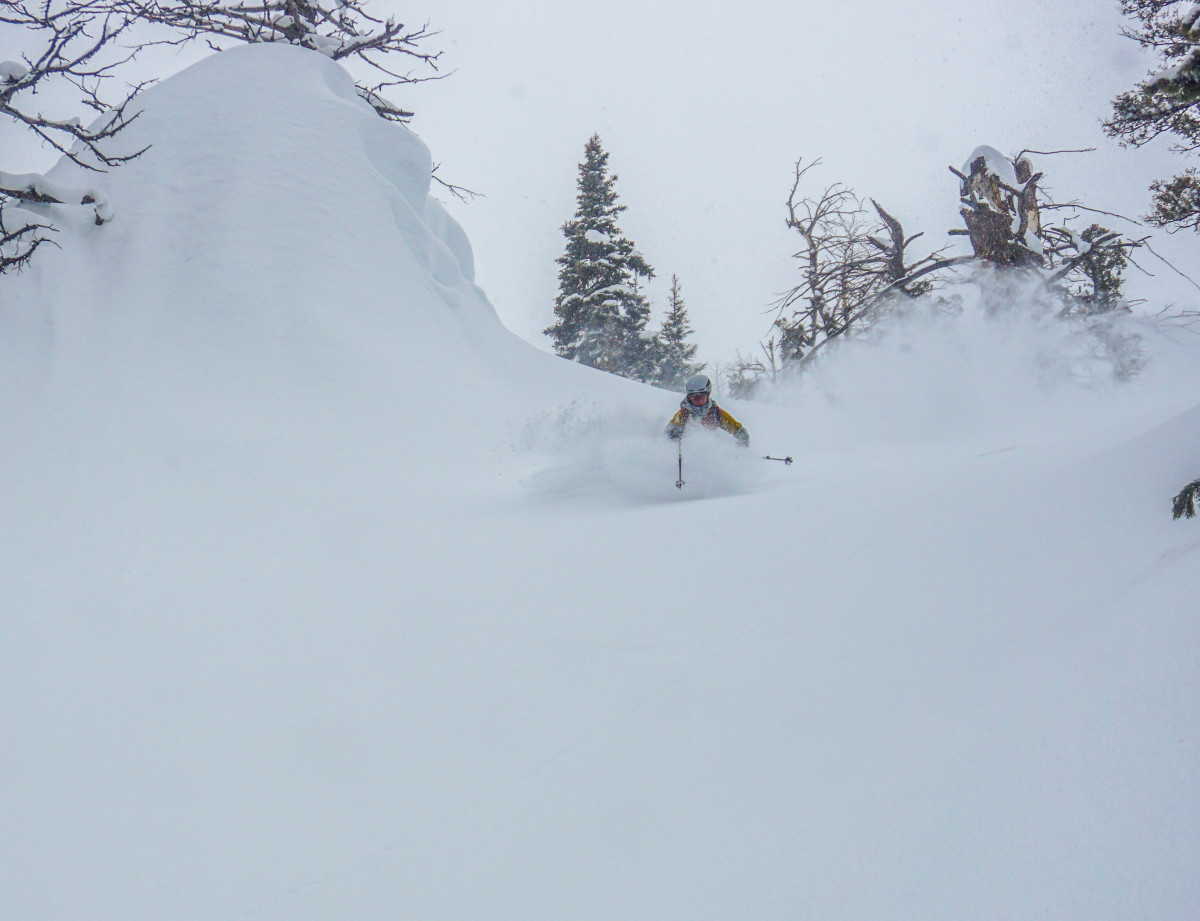 Review Patagonia Women’s SnowDrifter Jacket and Bib Powder