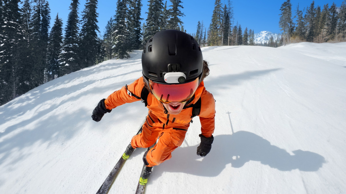 Action Camera for Skiing: Capture Epic Slope Moments!