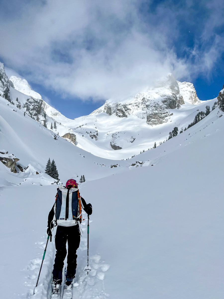 Powder Review: Hyperlite Headwall 55 Pack Powder Review: Hyperlite Headwall 55 Pack