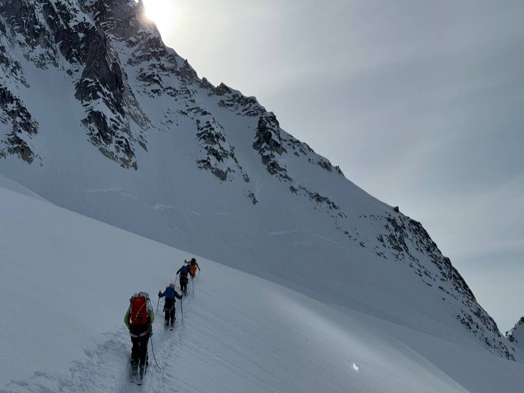 5 Skills To Learn For Your Next Glacier Skiing Trip