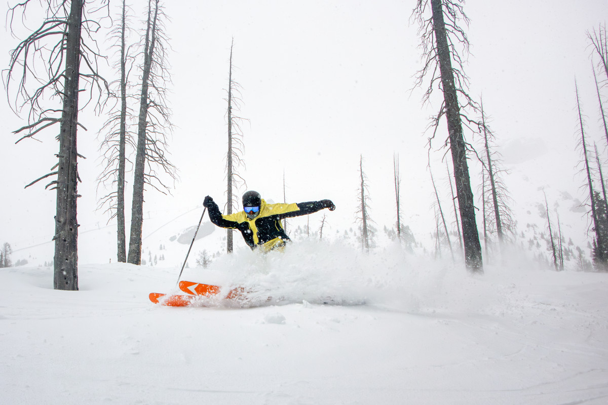 Review: Dynastar M Free 108 Freeride Skis Review: Dynastar M Free 108 Freeride Skis