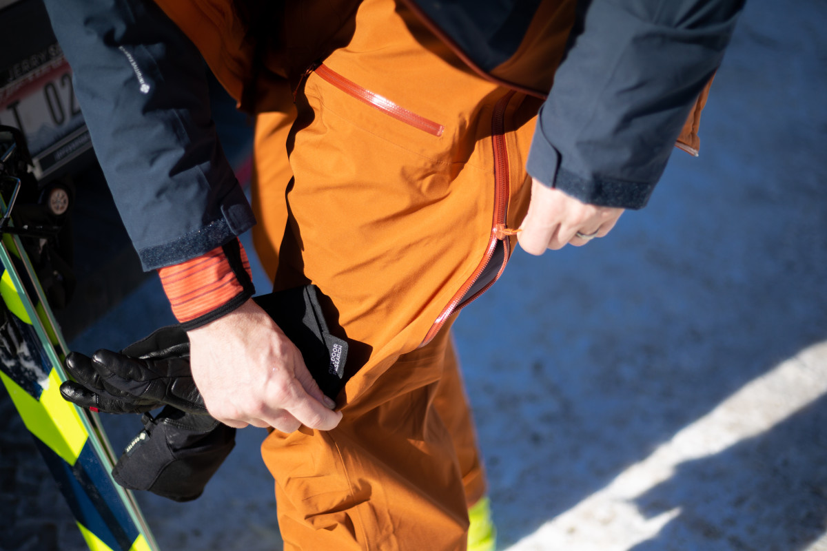 Review Flylow Smythe Bib