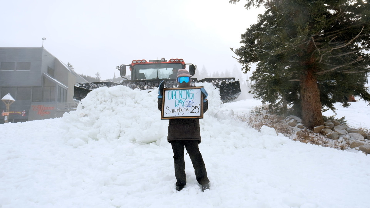 When will Keystone Resort open for 2023-2024 ski season, tubing?