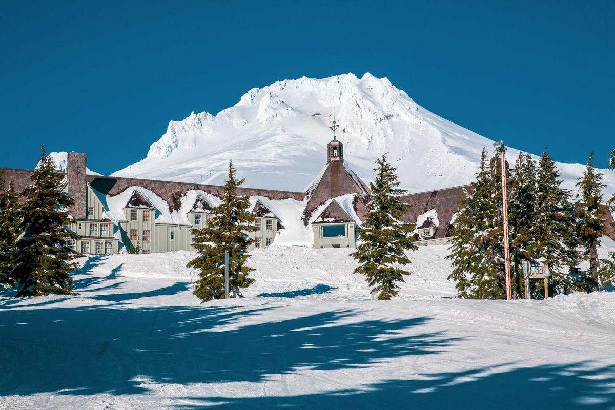 Oregon's Timberline Lodge Could See 100+ Inches Of Snow This Week Powder