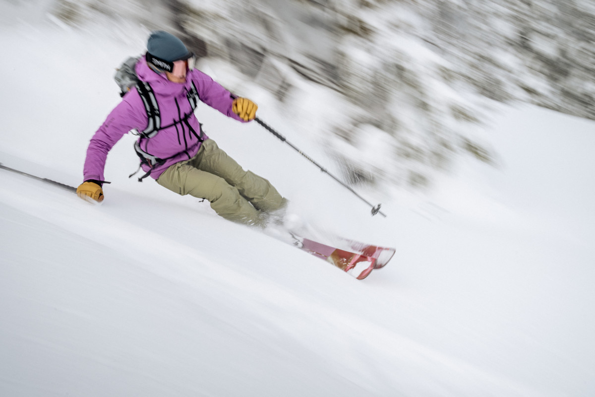 POWDER Review: Mountain Hardwear High Exposure™ GORE-TEX Kit