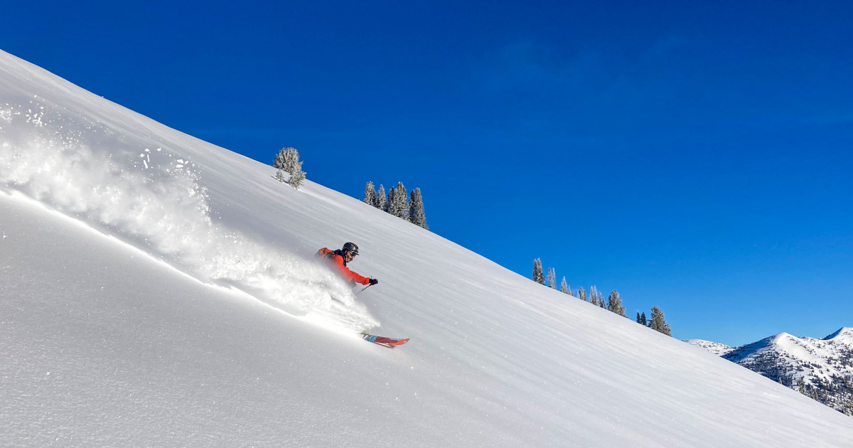 Powder Review: Atomic Bent 110 - Powder