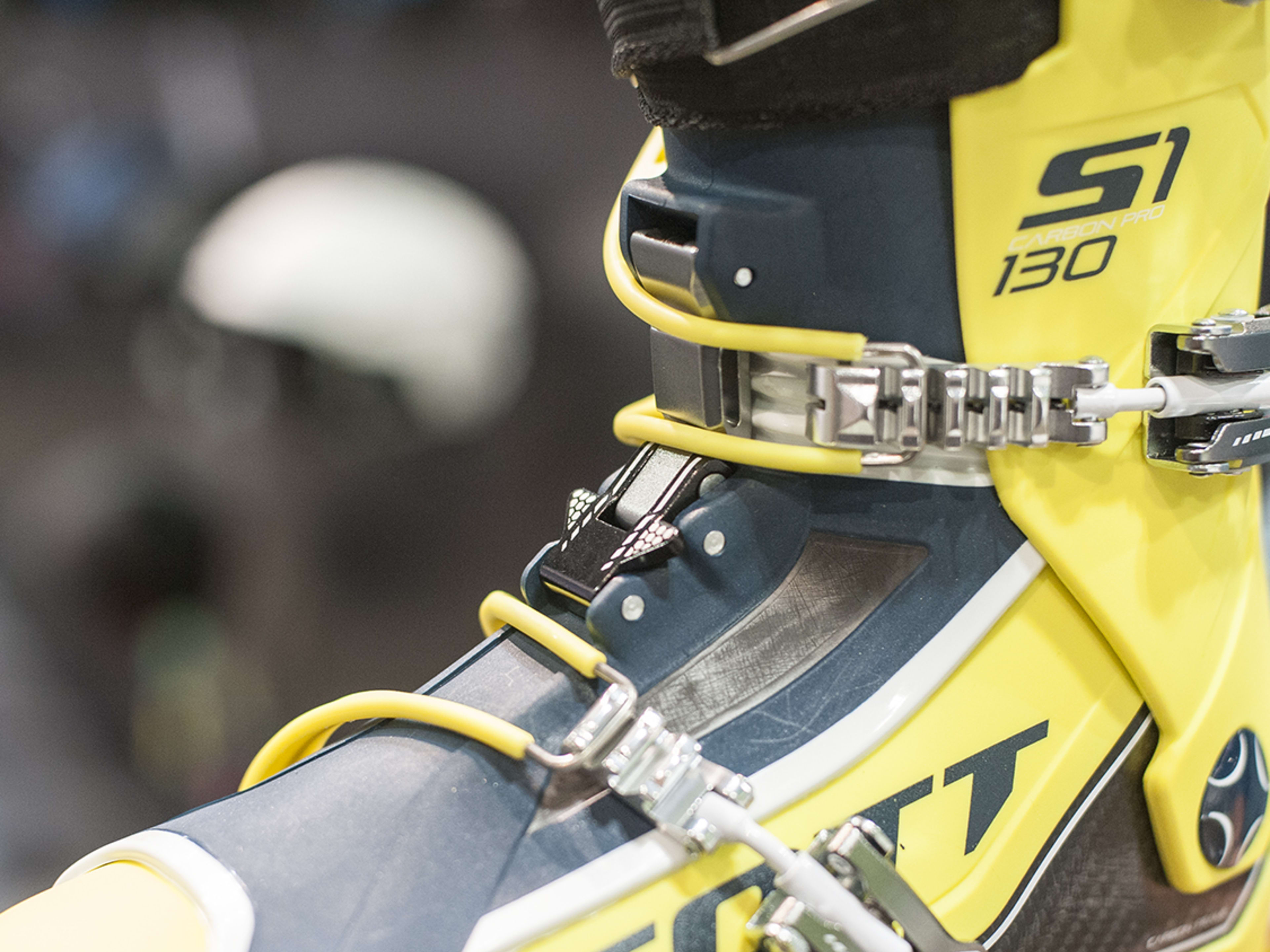 SCOTT　S１ CARBON LONGFIBER 26.5cm BCブーツ Scott S1 Carbon Touring Ski Boot | Powder Magazine - Powder