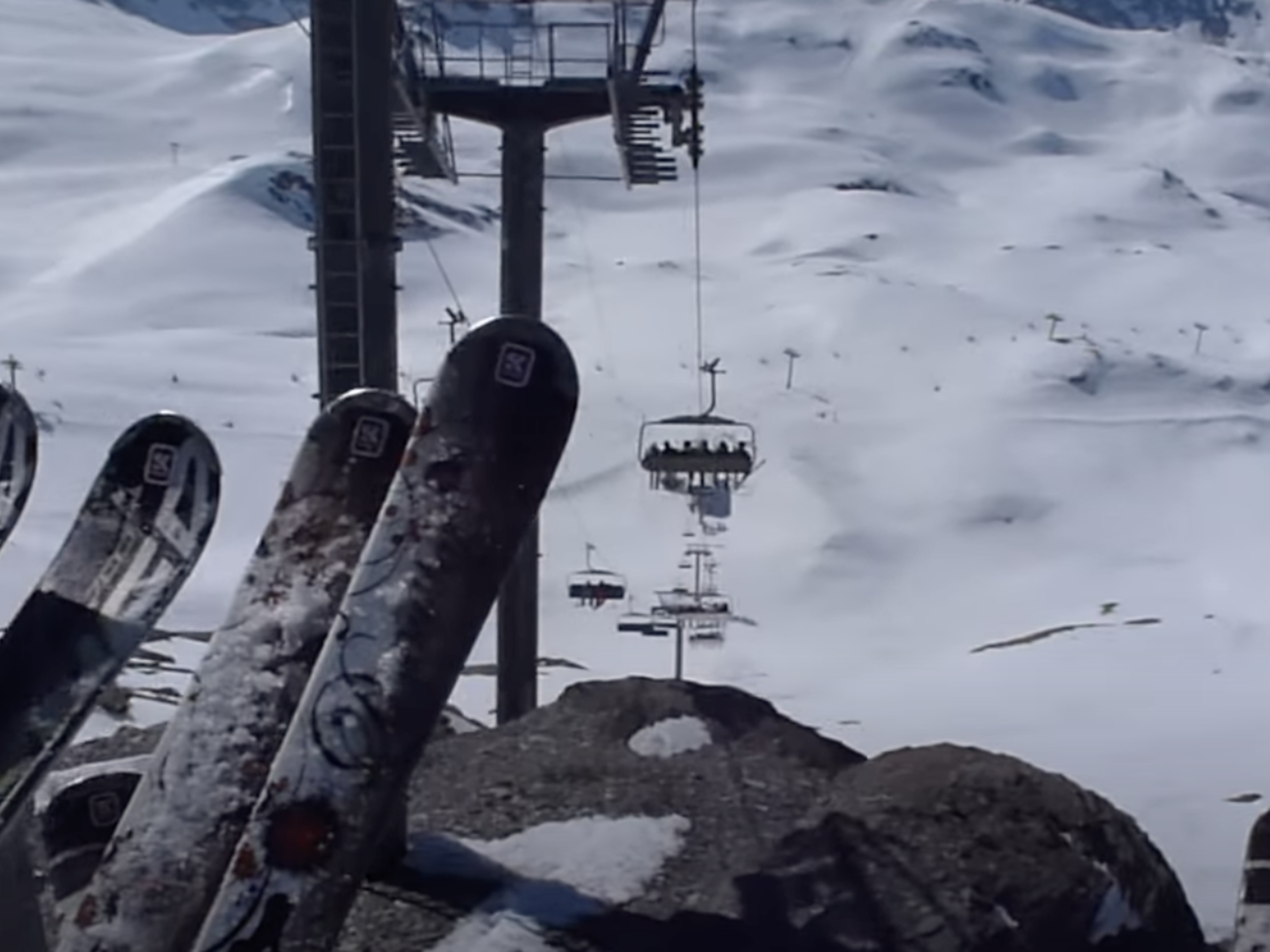 Leissieres Express: The World's Scariest Chairlift (Video) - Powder