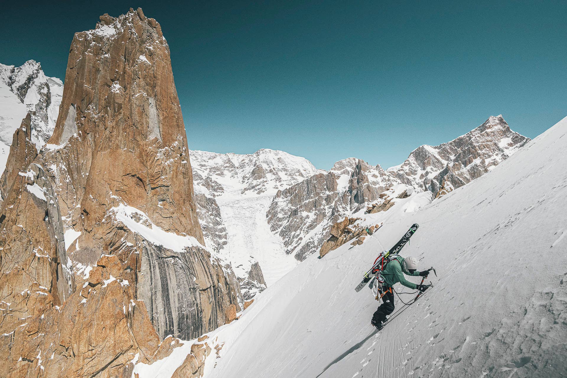 The 11 Different Types of Skis: A Complete Guide - Powder