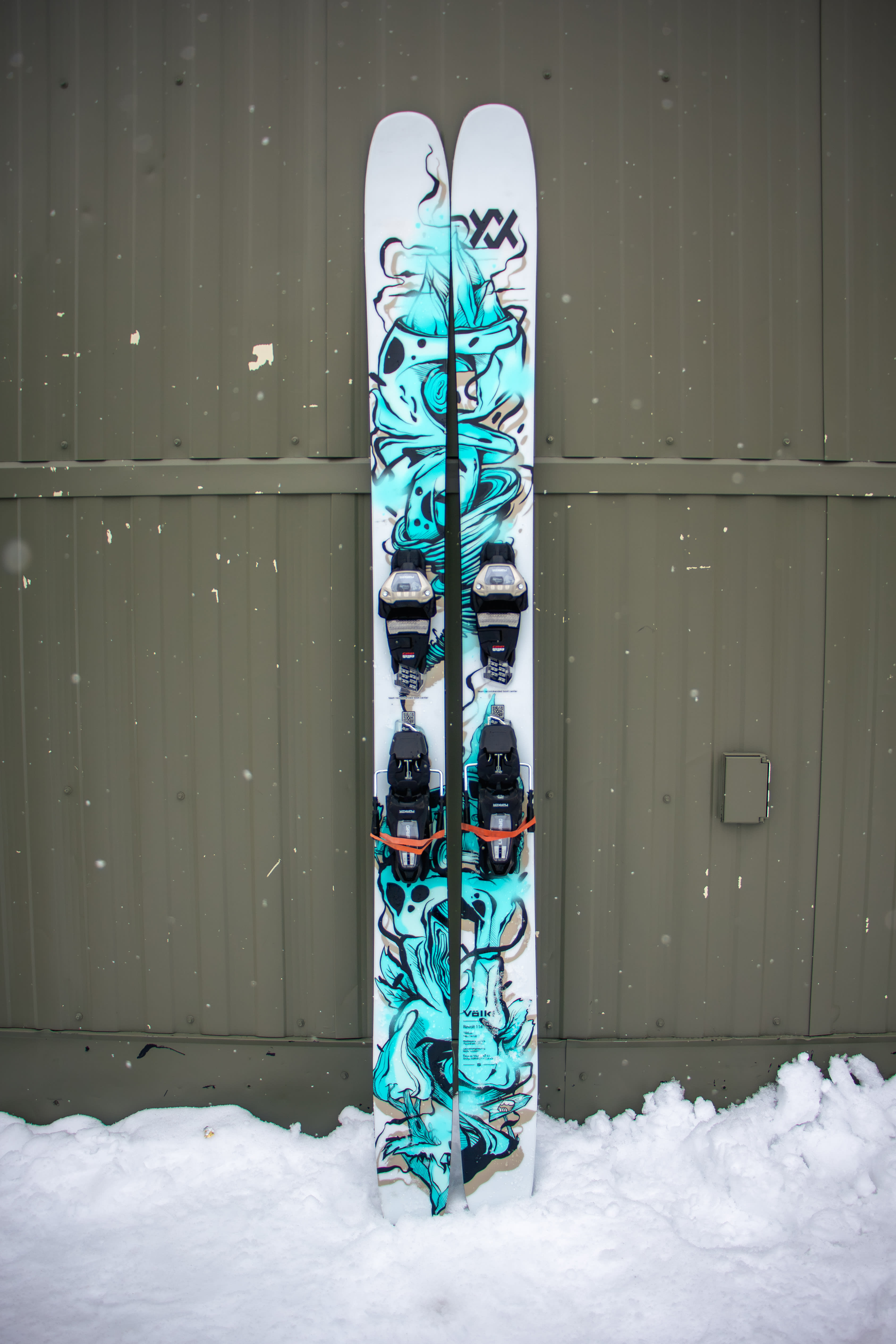 Review: Volkl Revolt 114 - Powder