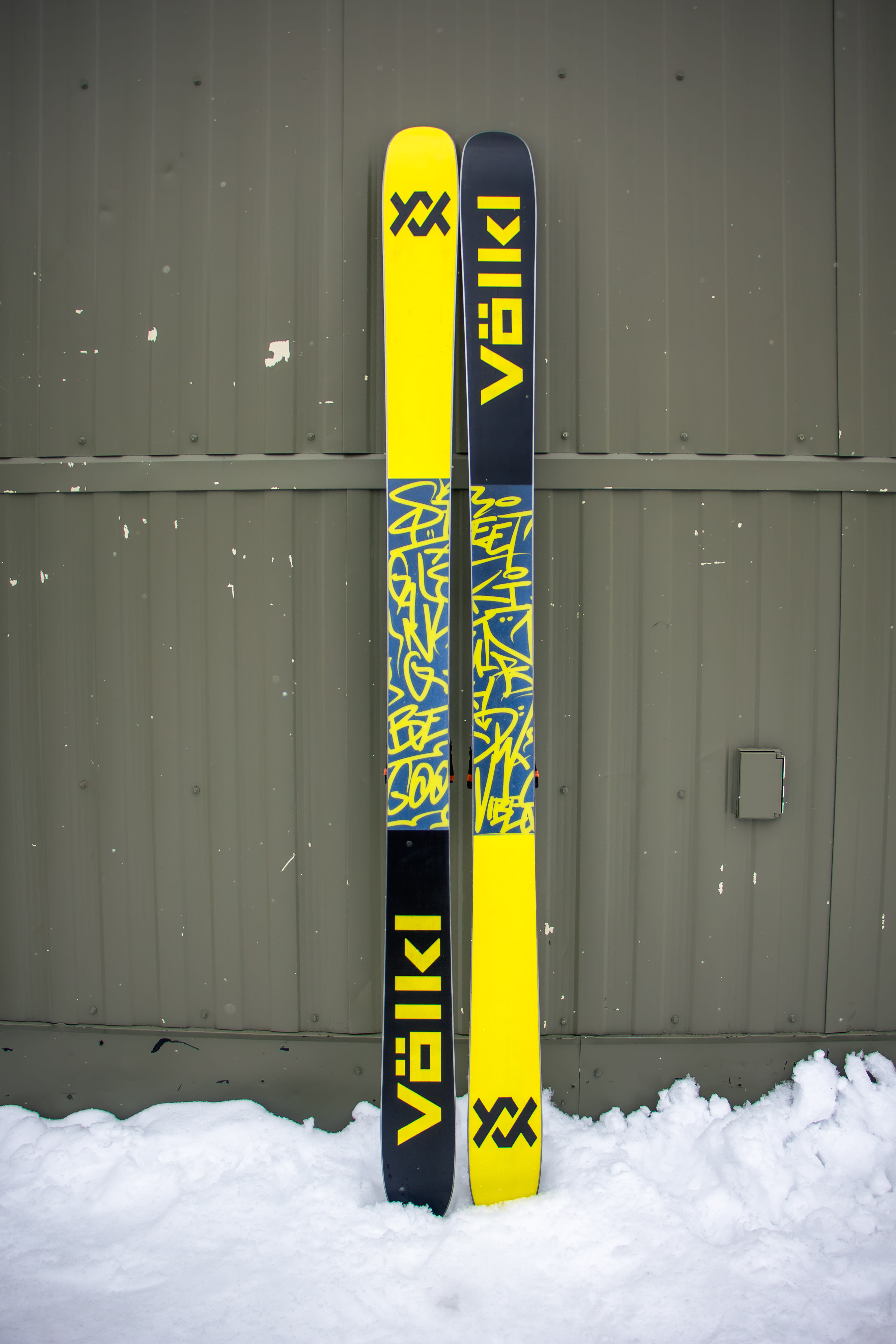 Powder Review: 2025 Völkl Revolt 9 - Powder