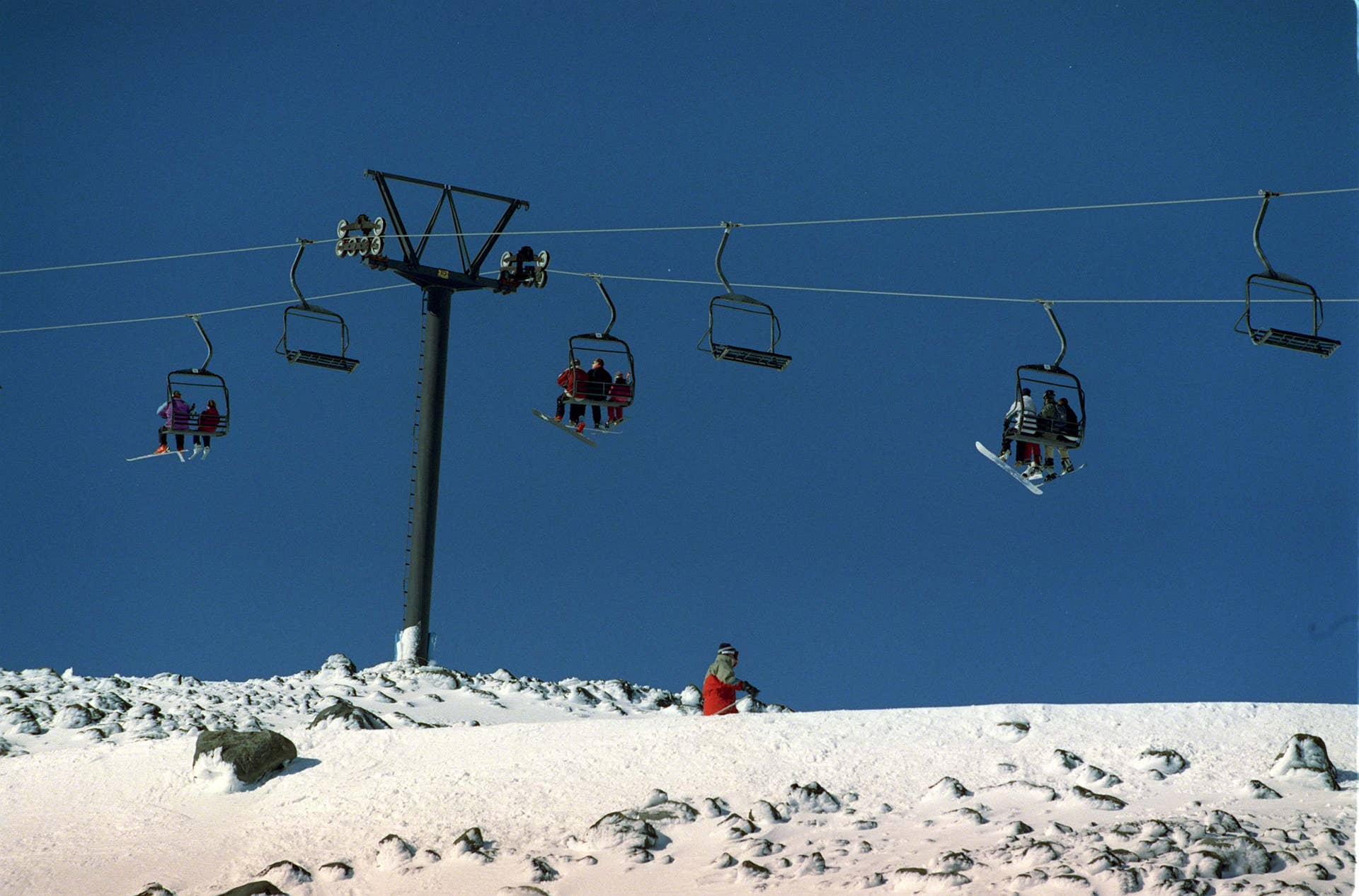 The 7 Best Ski Resorts in New Zealand - Powder