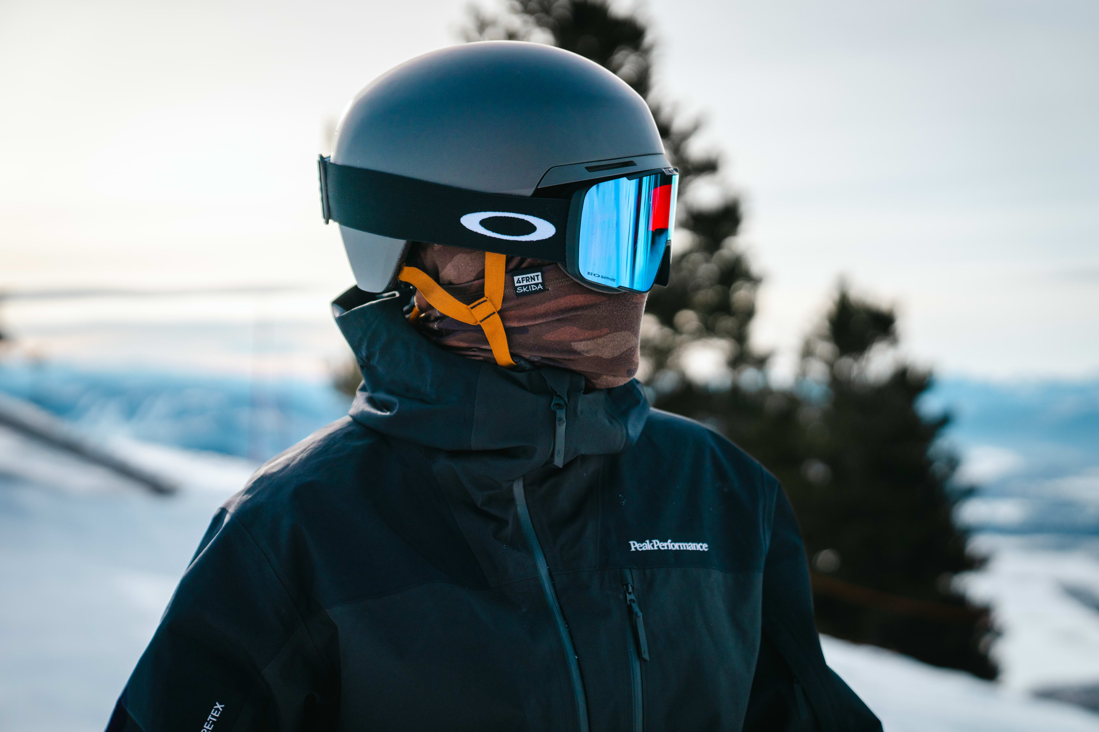 スキー Peak performance Heli vertical jacket Peak Performance Heli Vertical Jacket review - Freeride
