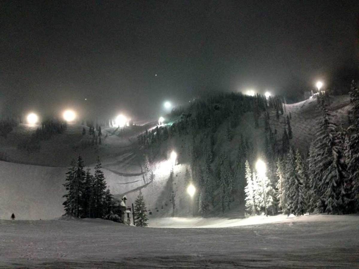 The Upper Bowl has steeps, cliffs, trees, and a Warming Hut at the bottom serving cold Hofbrau. PHOTO: John Clary Davies